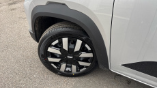 Dacia Spring 27kWh Expression 65 48kW 5dr Auto Electric Hatchback